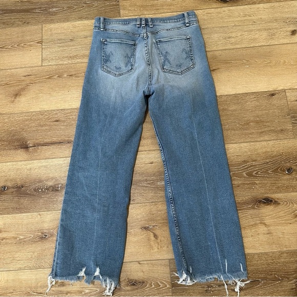 McGuire Women’s Raw Distressed Hem Mid Rise Wide Leg Medium Wash Denim Jeans GUC - Picture 7 of 7